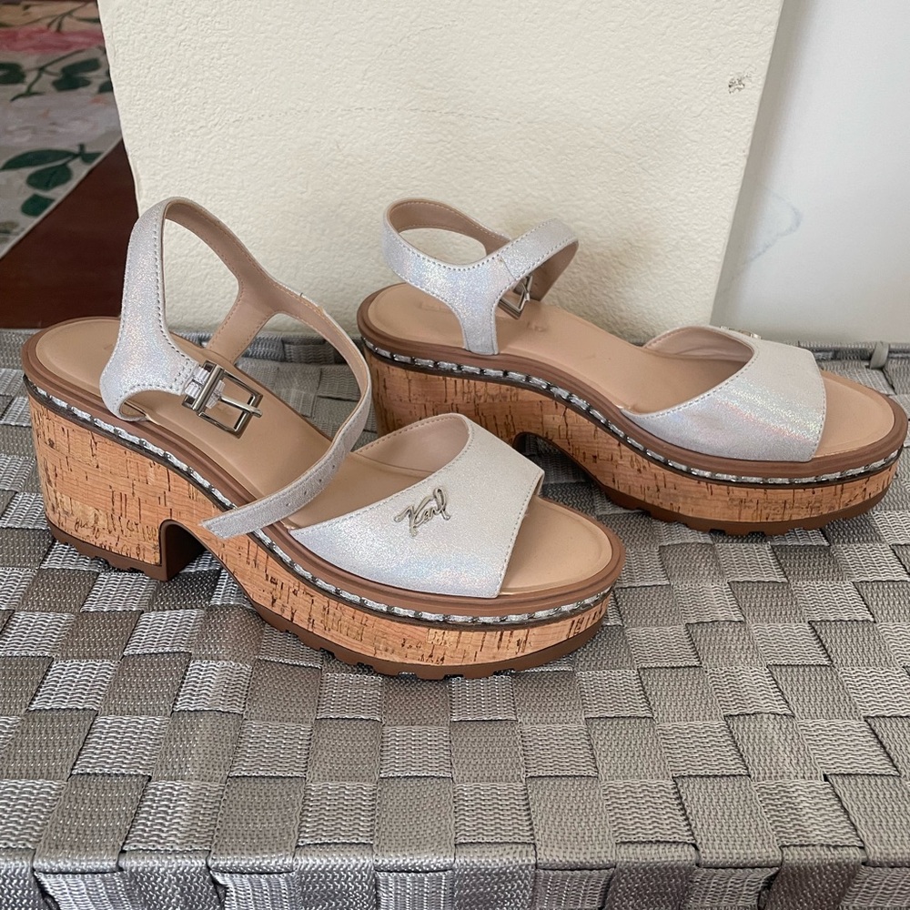 Karl Lagerfeld Wedges